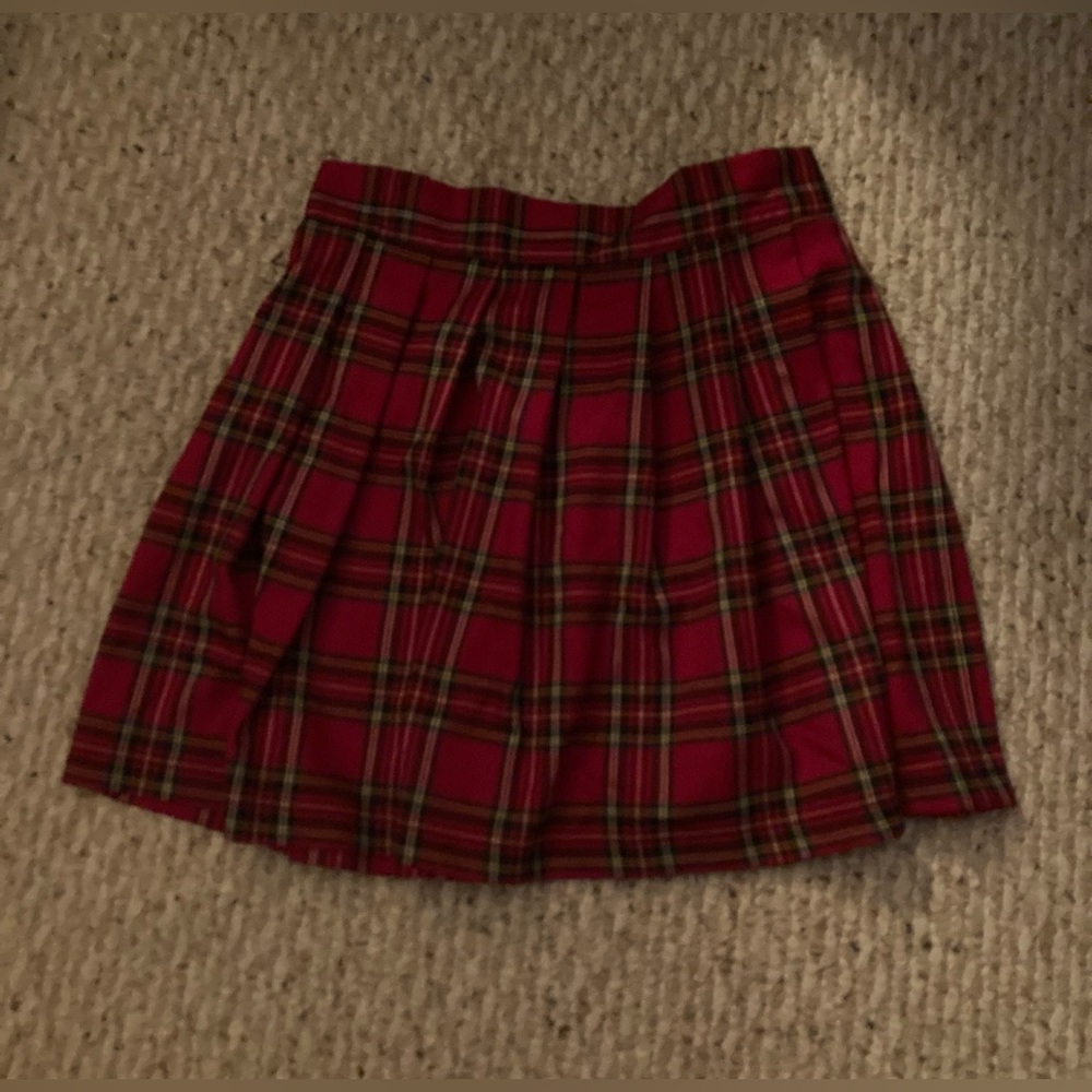 Black and Red Plaid Skirt with Faux O-Ring Zipper - Picture 5 of 8